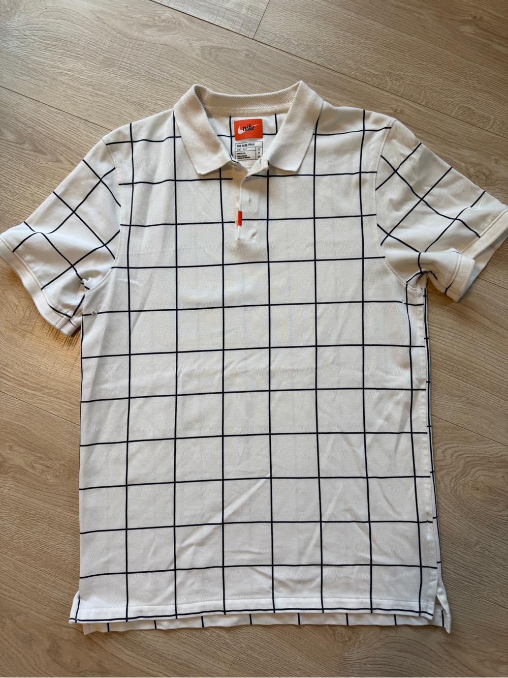 Nike gold Men’s White Grid Polo Shirt size S